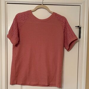 Elegant Mauve Eyelet Short Sleeve Top